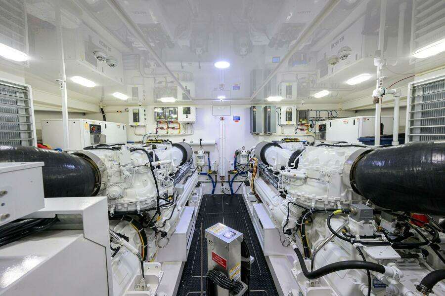 2020 Viking 92 for sale