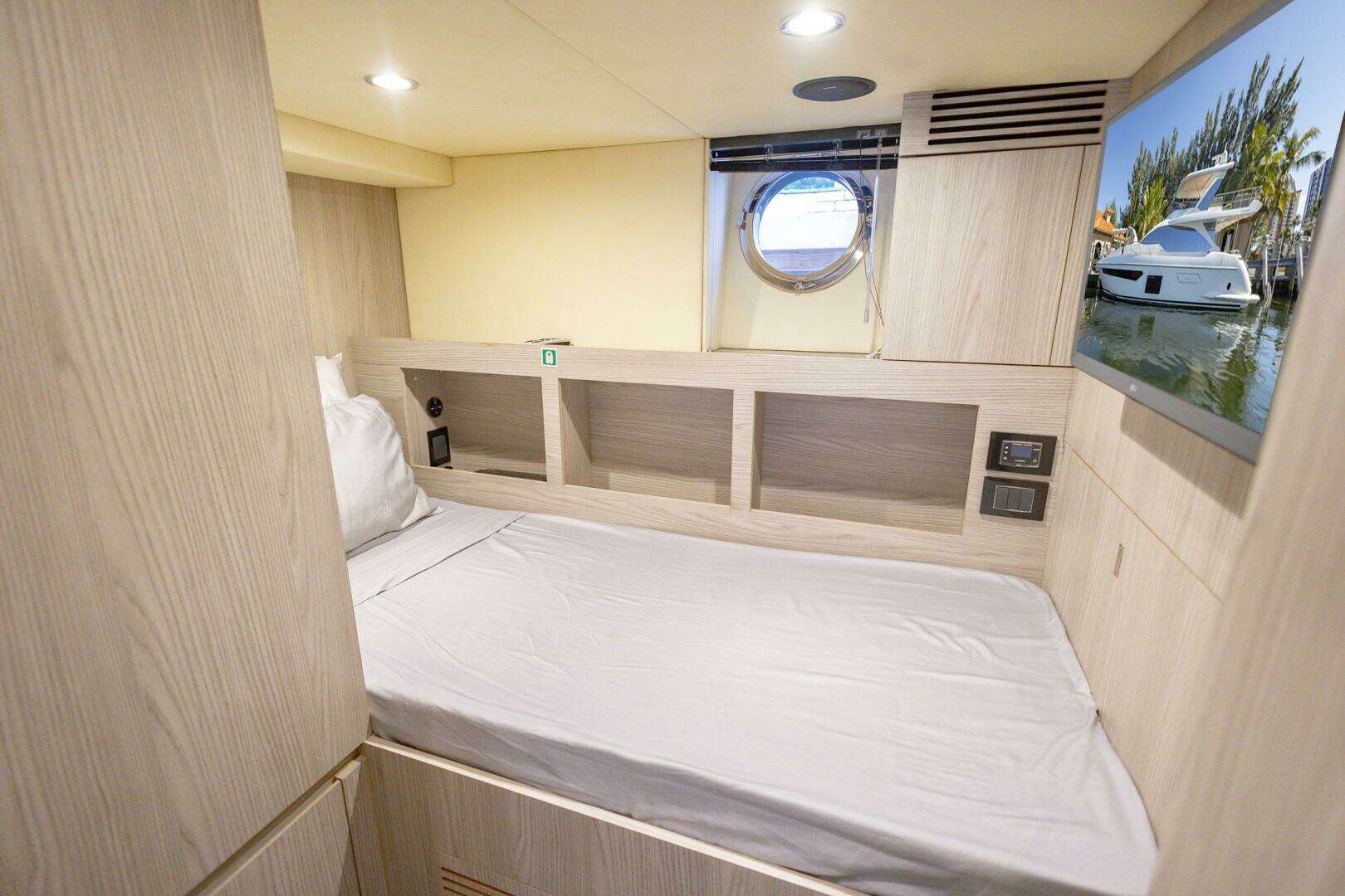 2021 Azimut 72 for sale